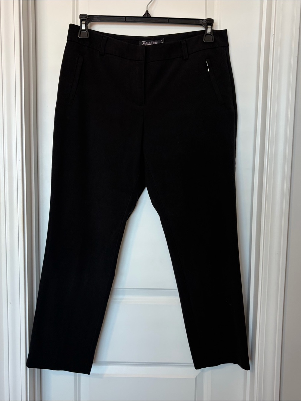 7th Avenue- Black Womens Straight-Leg Pants
Size 10